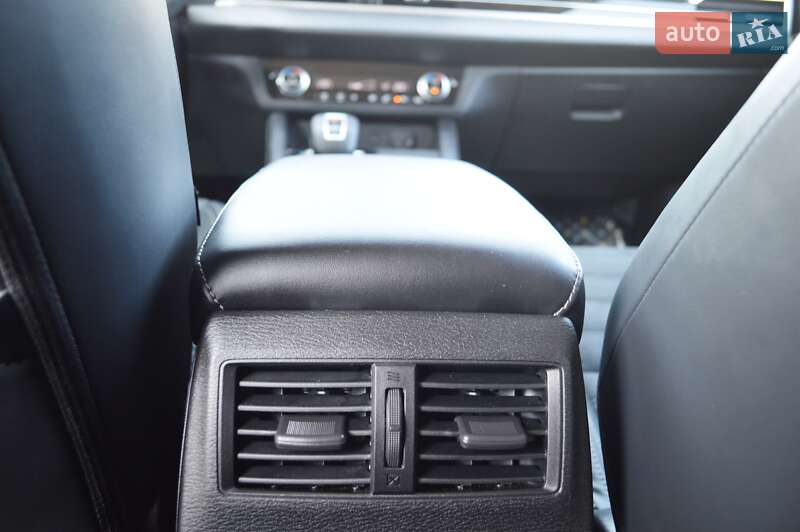 Позашляховик / Кросовер Mitsubishi Outlander 2021 в Одесі