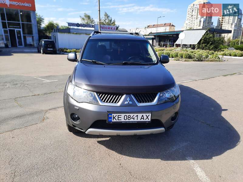 Mitsubishi Outlander 2008