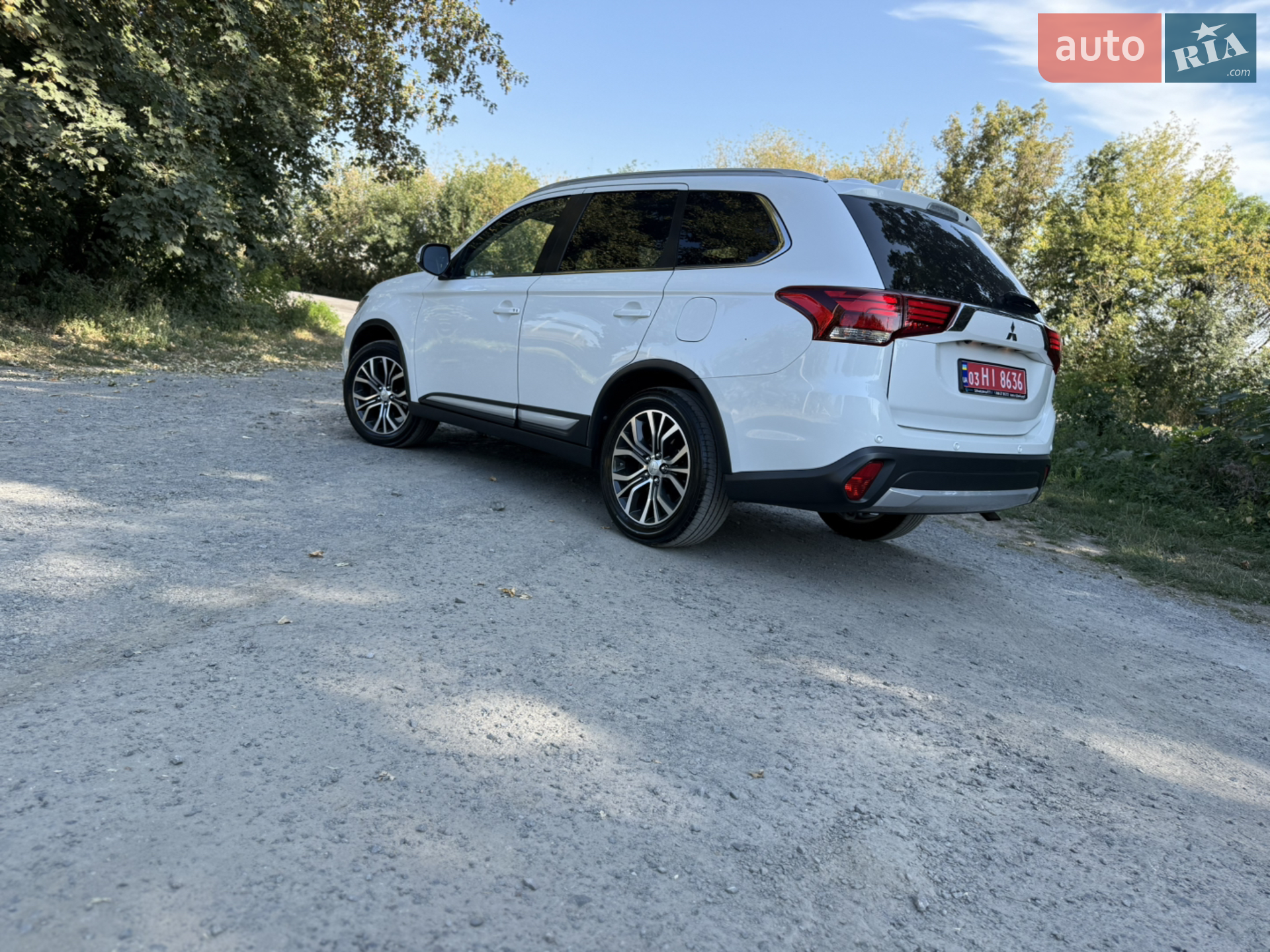 2016 Mitsubishi Outlander - мініатюра 3