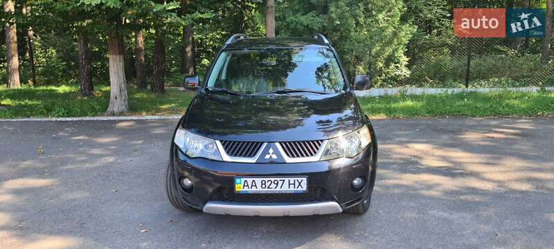 Позашляховик / Кросовер Mitsubishi Outlander 2008 в Дубні