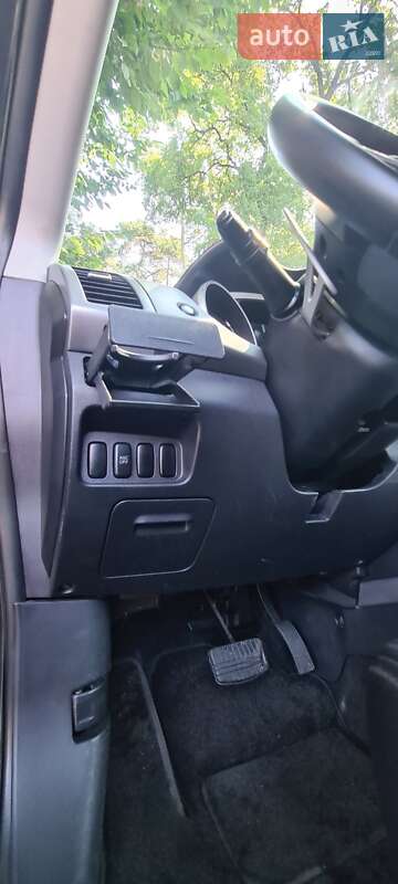 Позашляховик / Кросовер Mitsubishi Outlander 2008 в Дубні