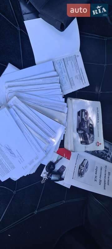 Позашляховик / Кросовер Mitsubishi Outlander 2008 в Дубні