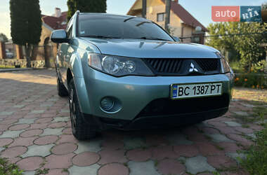 Внедорожник / Кроссовер Mitsubishi Outlander 2007 в 