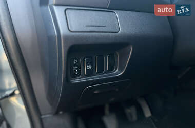 Внедорожник / Кроссовер Mitsubishi Outlander 2007 в 