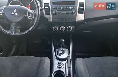 Позашляховик / Кросовер Mitsubishi Outlander 2008 в 