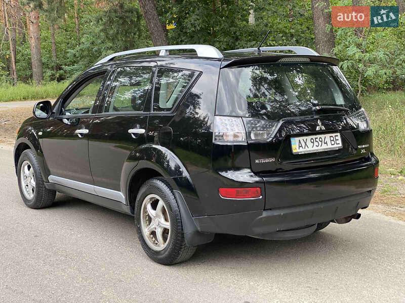 Внедорожник / Кроссовер Mitsubishi Outlander 2008 в Харькове