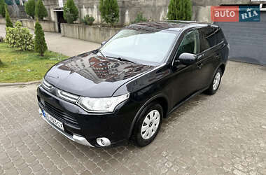 Внедорожник / Кроссовер Mitsubishi Outlander 2014 в Тернополе