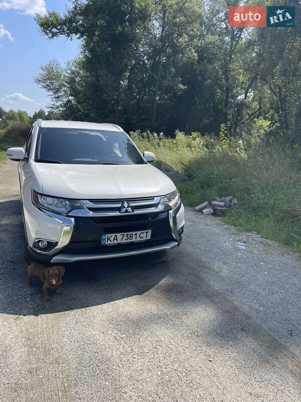 Позашляховик / Кросовер Mitsubishi Outlander 2017 в Києві фото 15 Позашляховик / Кросовер Mitsubishi Outlander 2017 в Києві