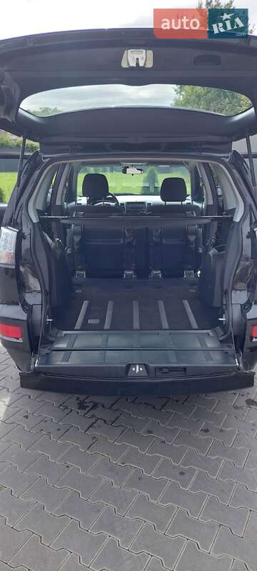 Позашляховик / Кросовер Mitsubishi Outlander 2012 в Чернівцях фото 17 Позашляховик / Кросовер Mitsubishi Outlander 2012 в Чернівцях