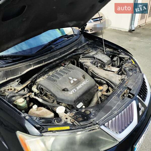 Внедорожник / Кроссовер Mitsubishi Outlander 2008 в Броварах фото 18 Внедорожник / Кроссовер Mitsubishi Outlander 2008 в Броварах