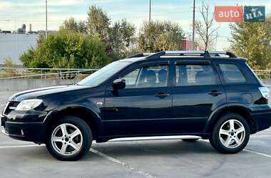 Внедорожник / Кроссовер Mitsubishi Outlander 2008 в 