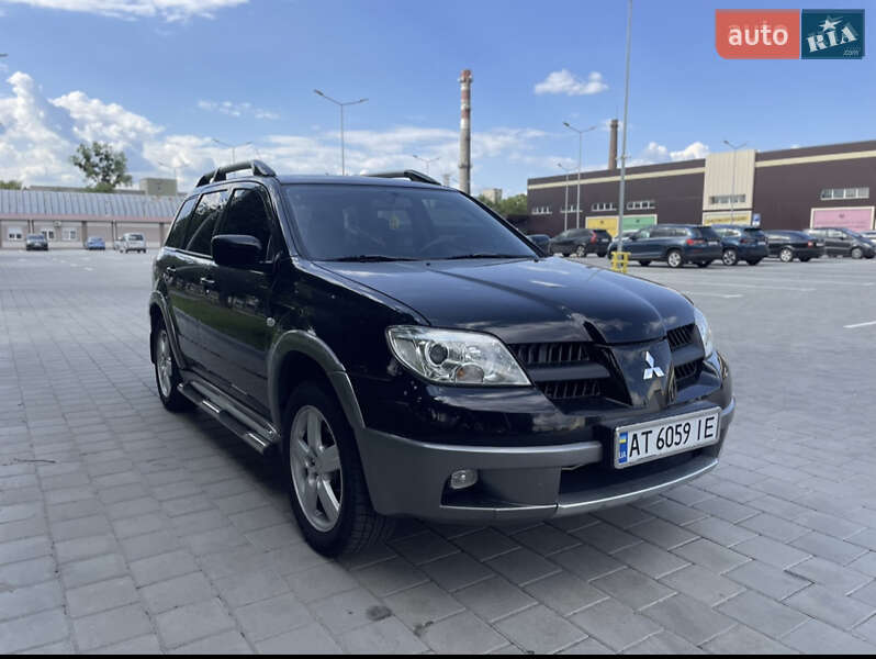 Позашляховик / Кросовер Mitsubishi Outlander 2006 в Черкасах