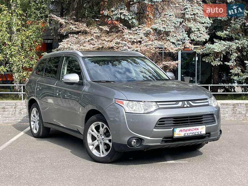 Mitsubishi Outlander 2013