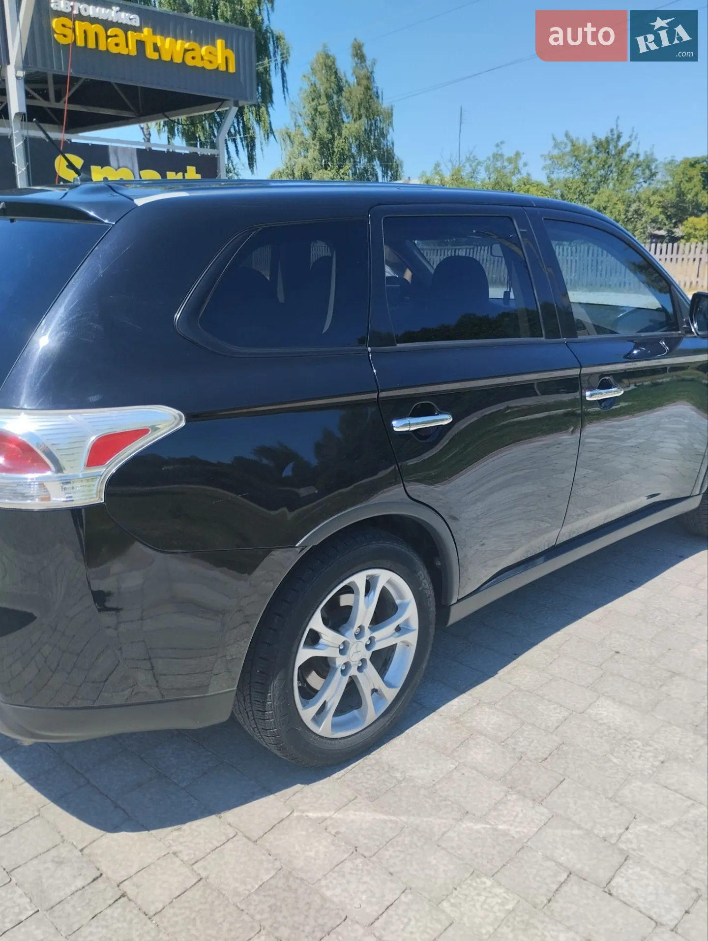 2014 Mitsubishi Outlander - мініатюра 17