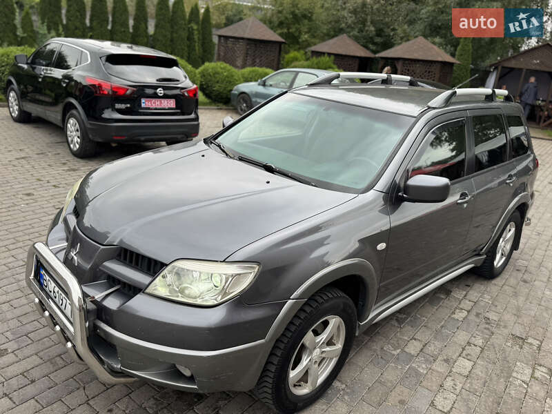 Внедорожник / Кроссовер Mitsubishi Outlander 2006 в Львове