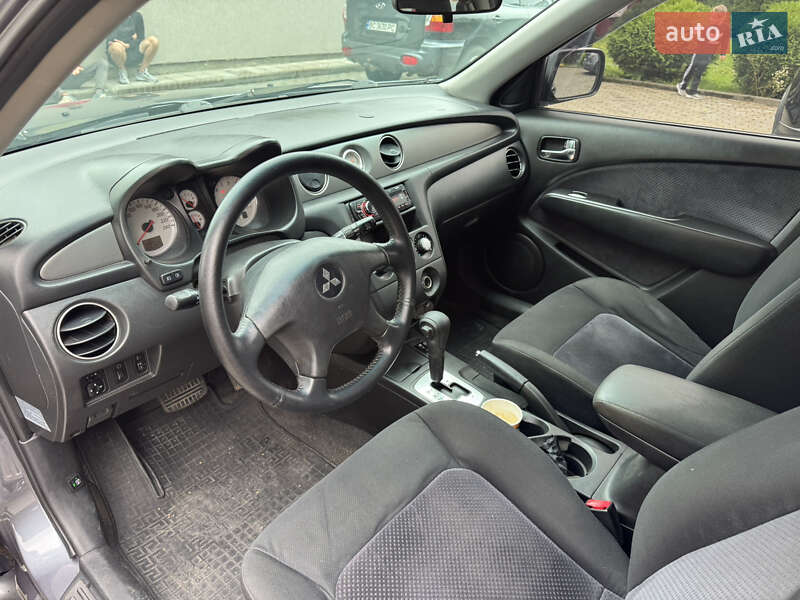 Внедорожник / Кроссовер Mitsubishi Outlander 2006 в Львове