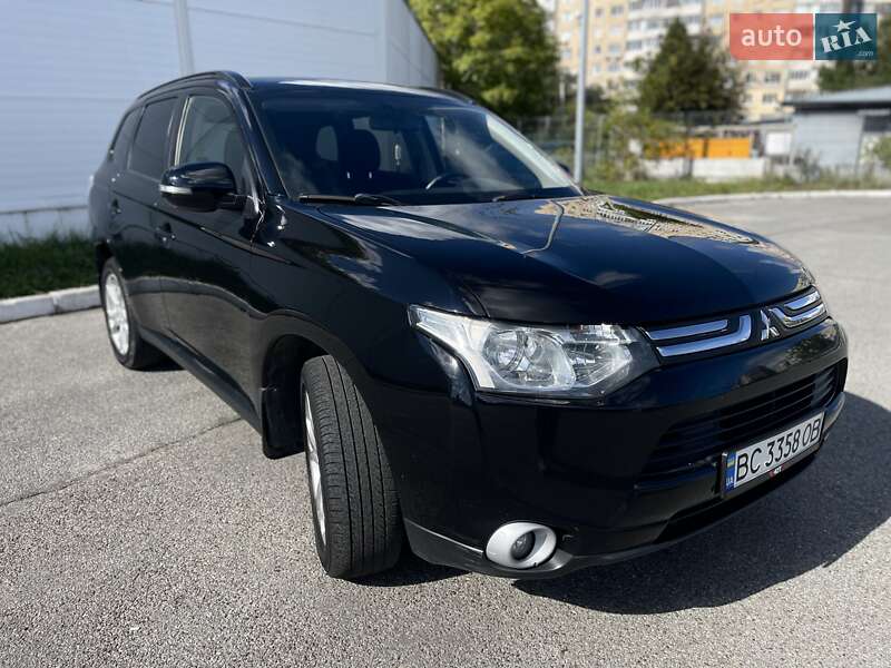 Внедорожник / Кроссовер Mitsubishi Outlander 2013 в Львове фото 5 Внедорожник / Кроссовер Mitsubishi Outlander 2013 в Львове