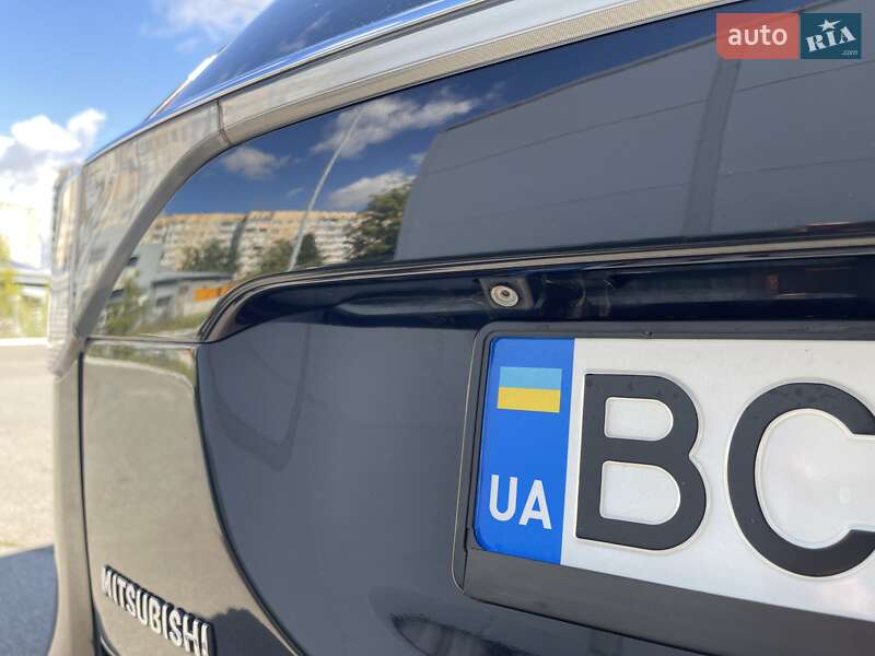 Внедорожник / Кроссовер Mitsubishi Outlander 2013 в Львове фото 31 Внедорожник / Кроссовер Mitsubishi Outlander 2013 в Львове