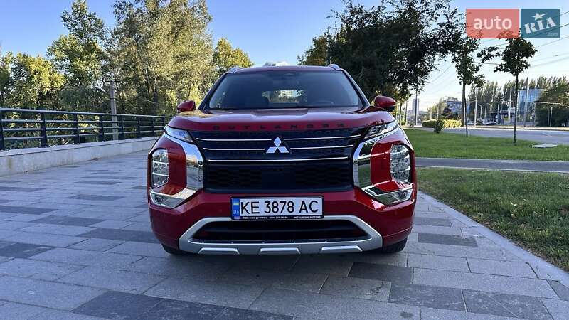 Внедорожник / Кроссовер Mitsubishi Outlander 2023 в Днепре фото 24 Внедорожник / Кроссовер Mitsubishi Outlander 2023 в Днепре