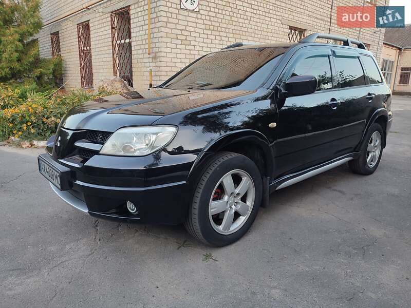 Внедорожник / Кроссовер Mitsubishi Outlander 2007 в Краснокутске