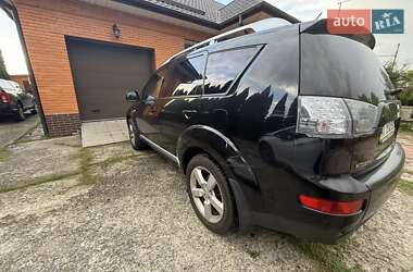 Внедорожник / Кроссовер Mitsubishi Outlander 2008 в 