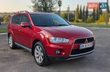 Позашляховик / Кросовер Mitsubishi Outlander 2010 в Рівному