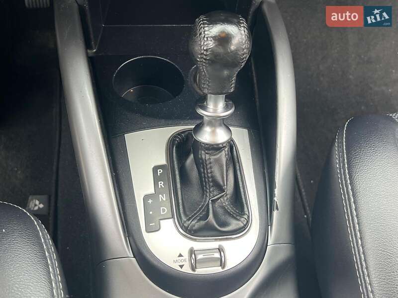 Позашляховик / Кросовер Mitsubishi Outlander 2012 в Львові фото 11 Позашляховик / Кросовер Mitsubishi Outlander 2012 в Львові