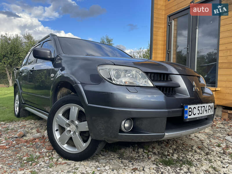 Внедорожник / Кроссовер Mitsubishi Outlander 2006 в Трускавце