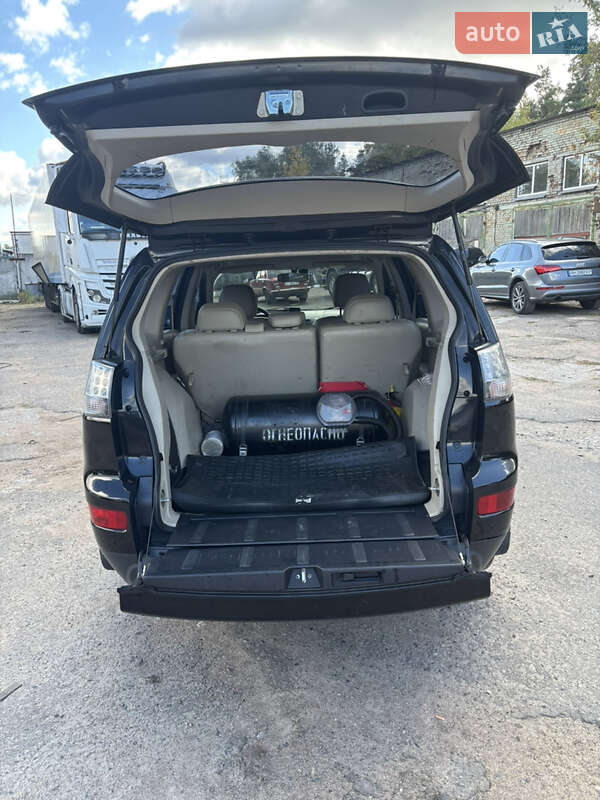 Позашляховик / Кросовер Mitsubishi Outlander 2008 в Броварах фото 8 Позашляховик / Кросовер Mitsubishi Outlander 2008 в Броварах