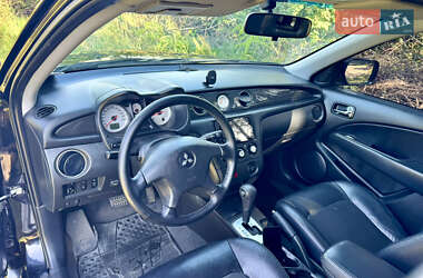 Внедорожник / Кроссовер Mitsubishi Outlander 2008 в 