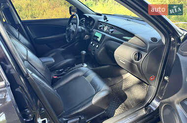 Внедорожник / Кроссовер Mitsubishi Outlander 2008 в 