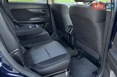 Внедорожник / Кроссовер Mitsubishi Outlander 2020 в 