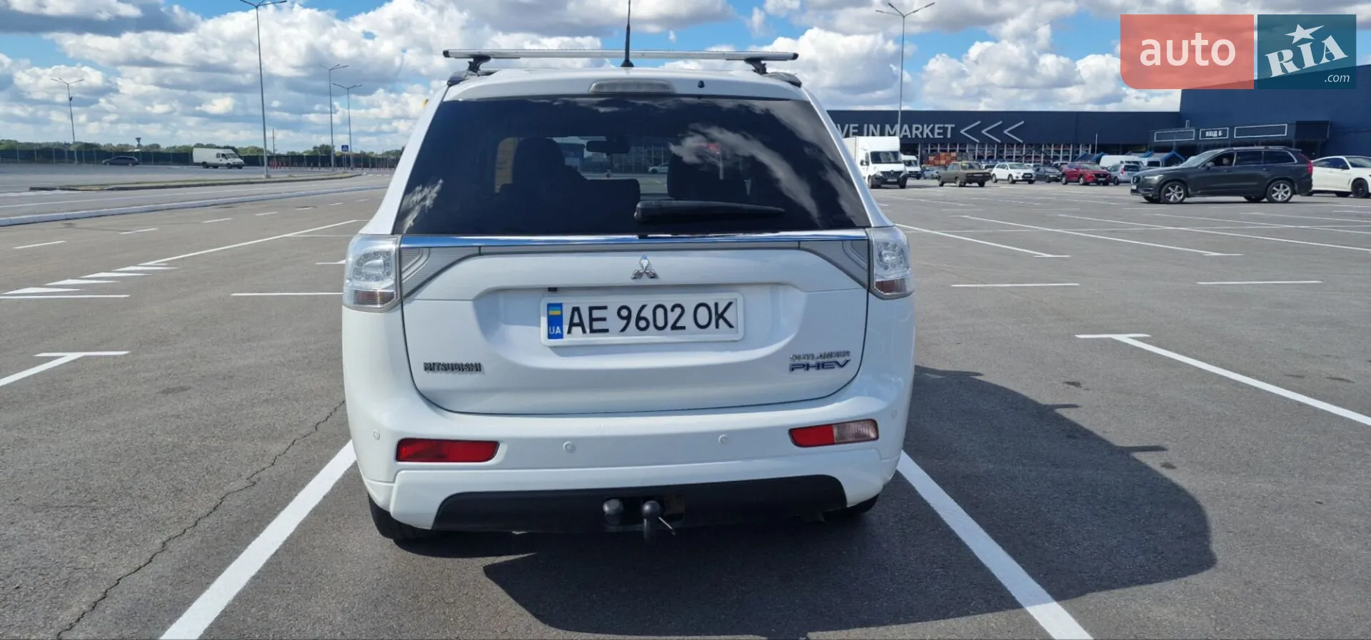 2014 Mitsubishi Outlander - мініатюра 10
