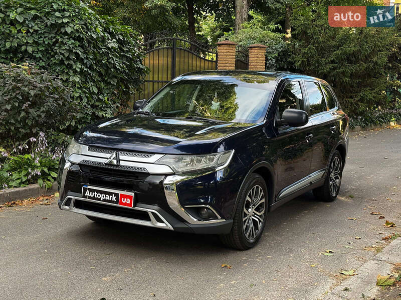 Mitsubishi Outlander 2017