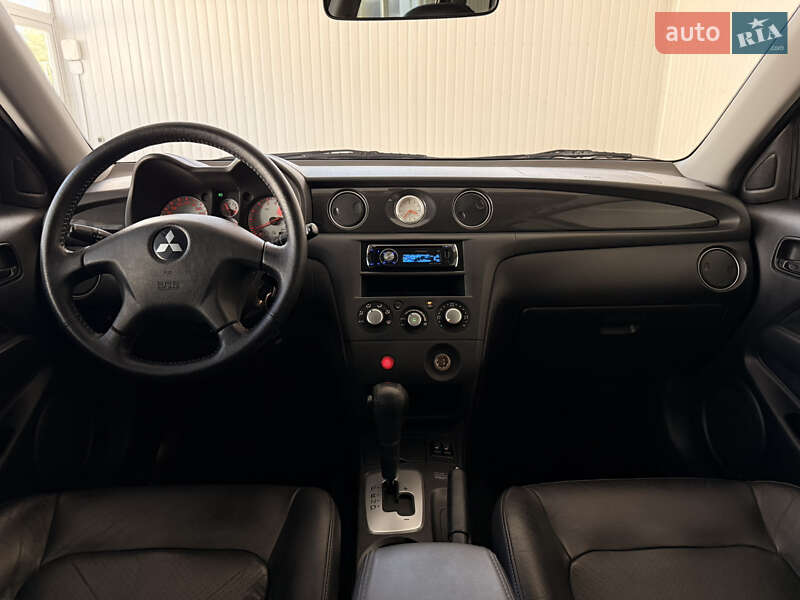 Внедорожник / Кроссовер Mitsubishi Outlander 2009 в Одессе
