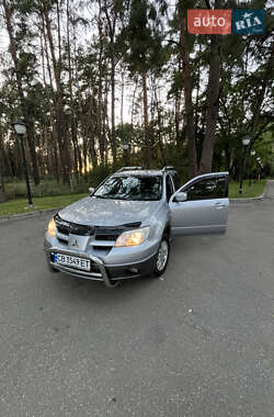 Внедорожник / Кроссовер Mitsubishi Outlander 2006 в 