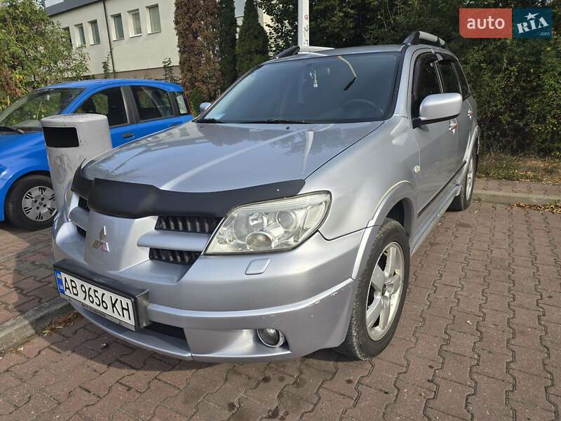 Mitsubishi Outlander 2006