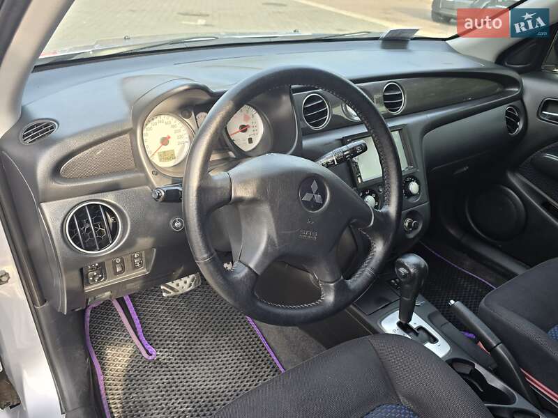 Позашляховик / Кросовер Mitsubishi Outlander 2006 в Вінниці
