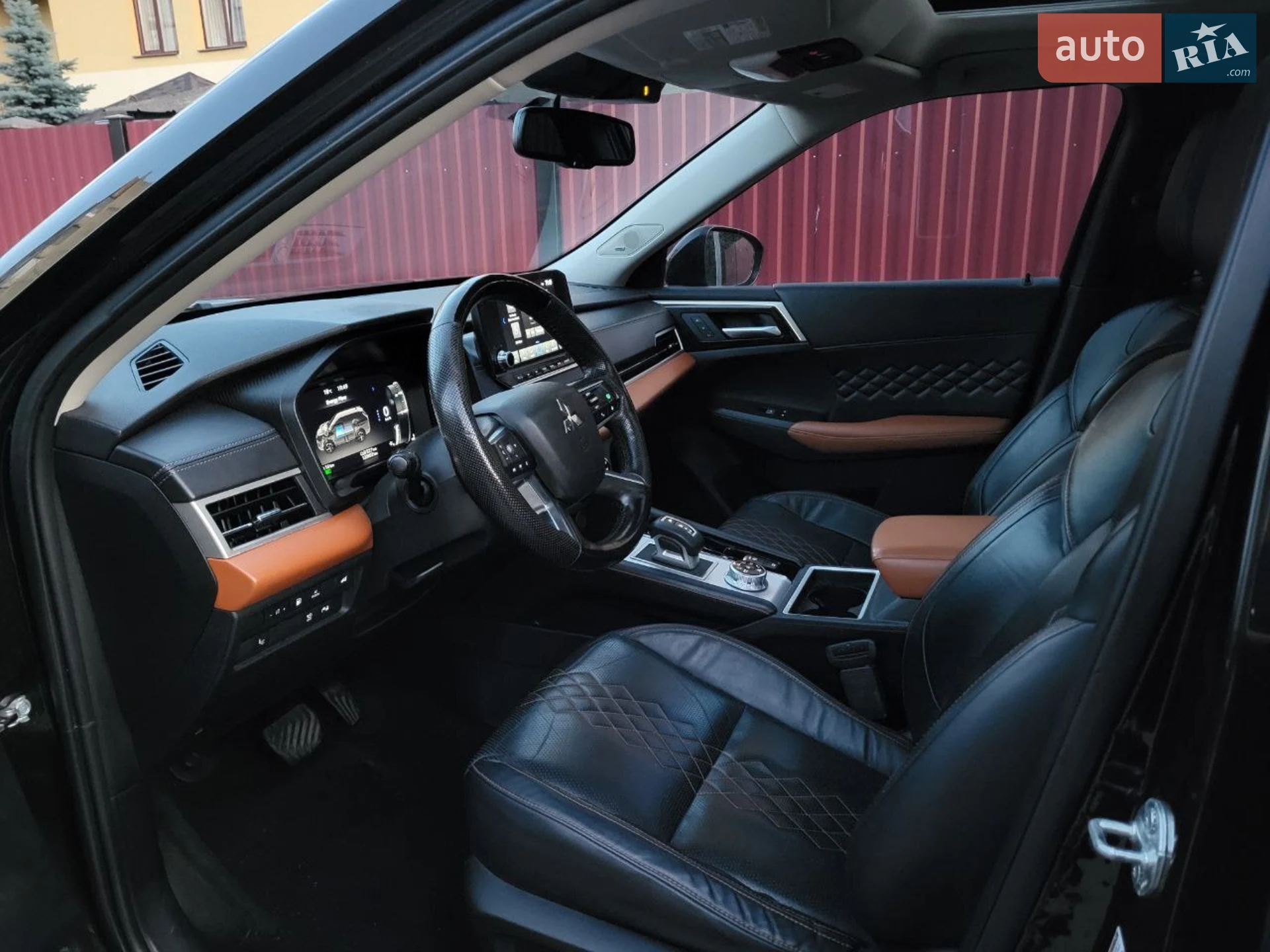 2022 Mitsubishi Outlander - мініатюра 11