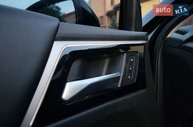 Внедорожник / Кроссовер Mitsubishi Outlander 2022 в 