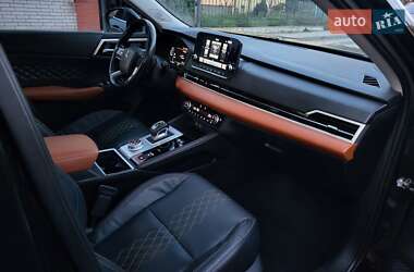 Внедорожник / Кроссовер Mitsubishi Outlander 2022 в 