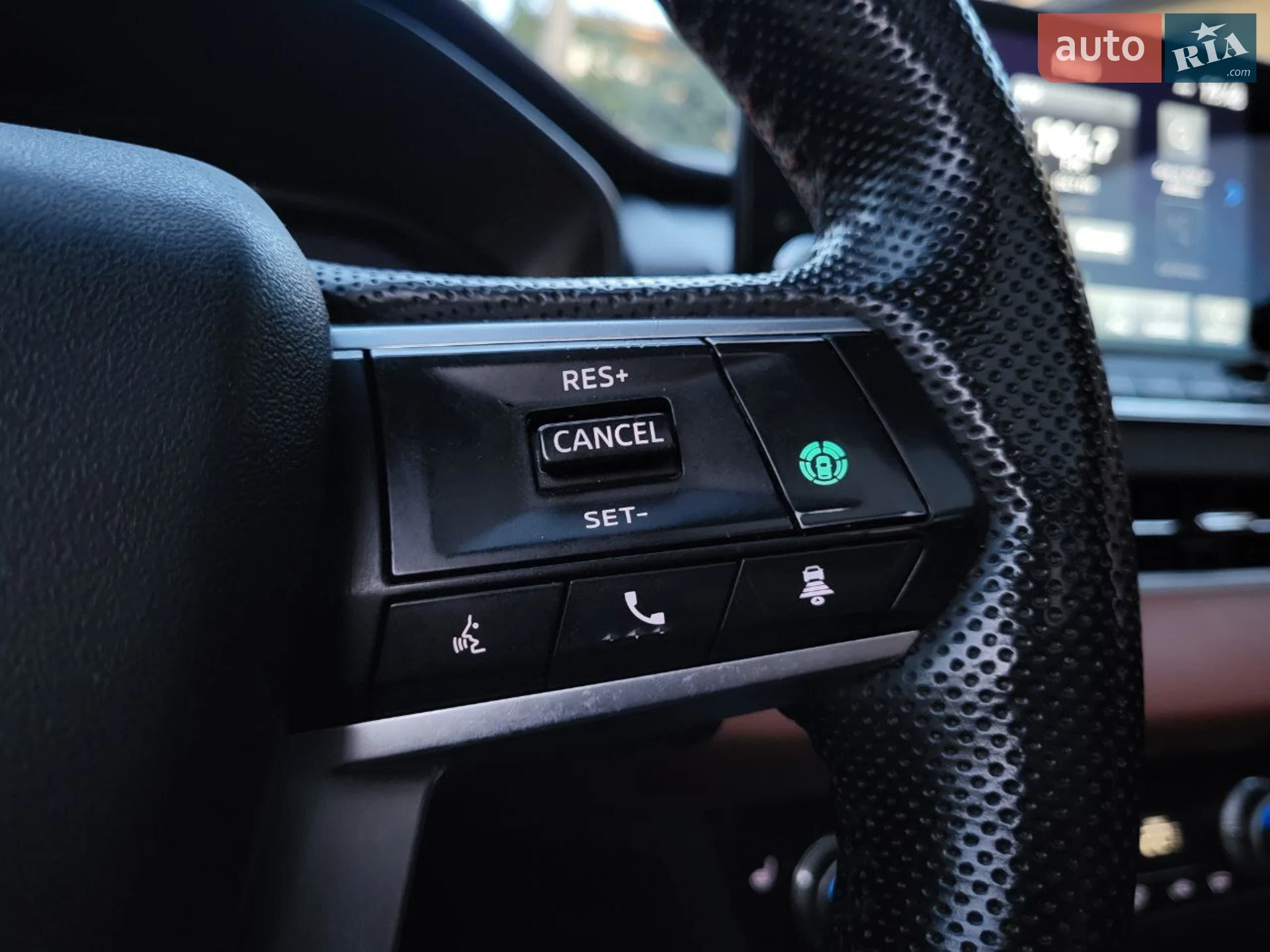 2022 Mitsubishi Outlander - мініатюра 23