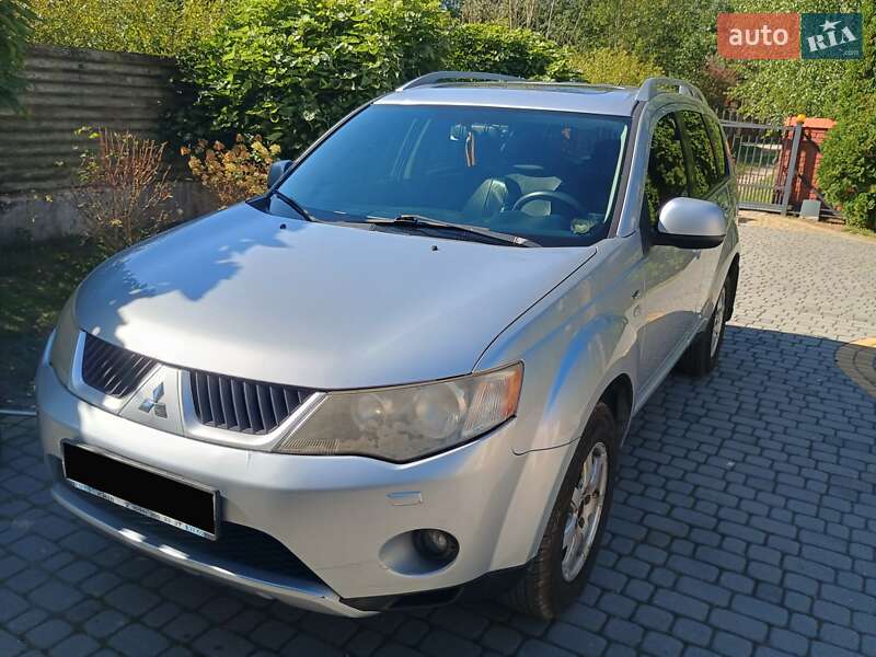 Mitsubishi Outlander 2007