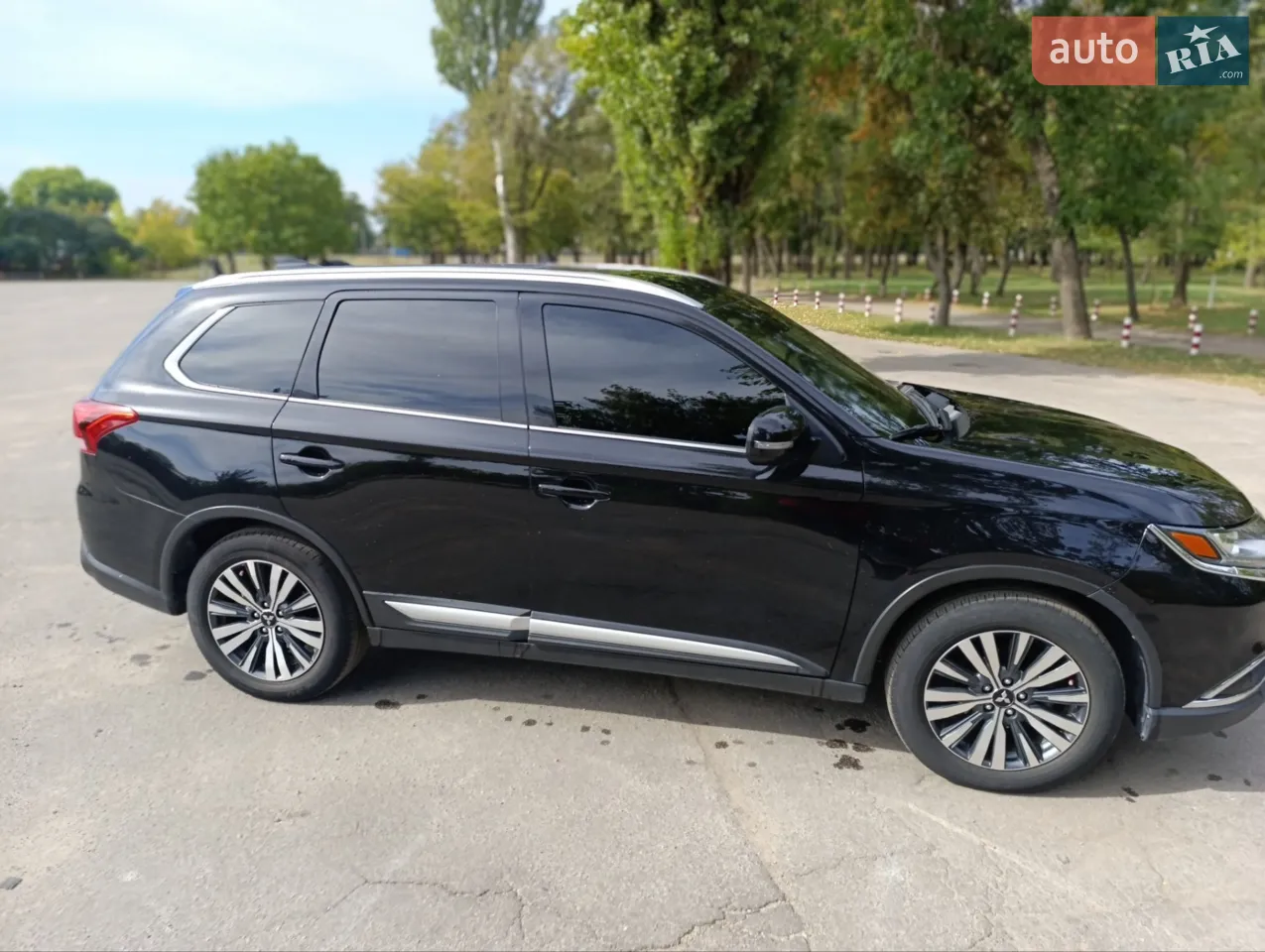 2019 Mitsubishi Outlander - мініатюра 18