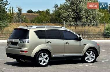 Внедорожник / Кроссовер Mitsubishi Outlander 2009 в Днепре