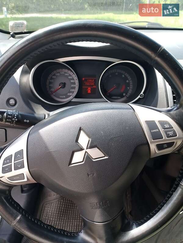 Внедорожник / Кроссовер Mitsubishi Outlander 2008 в Полтаве