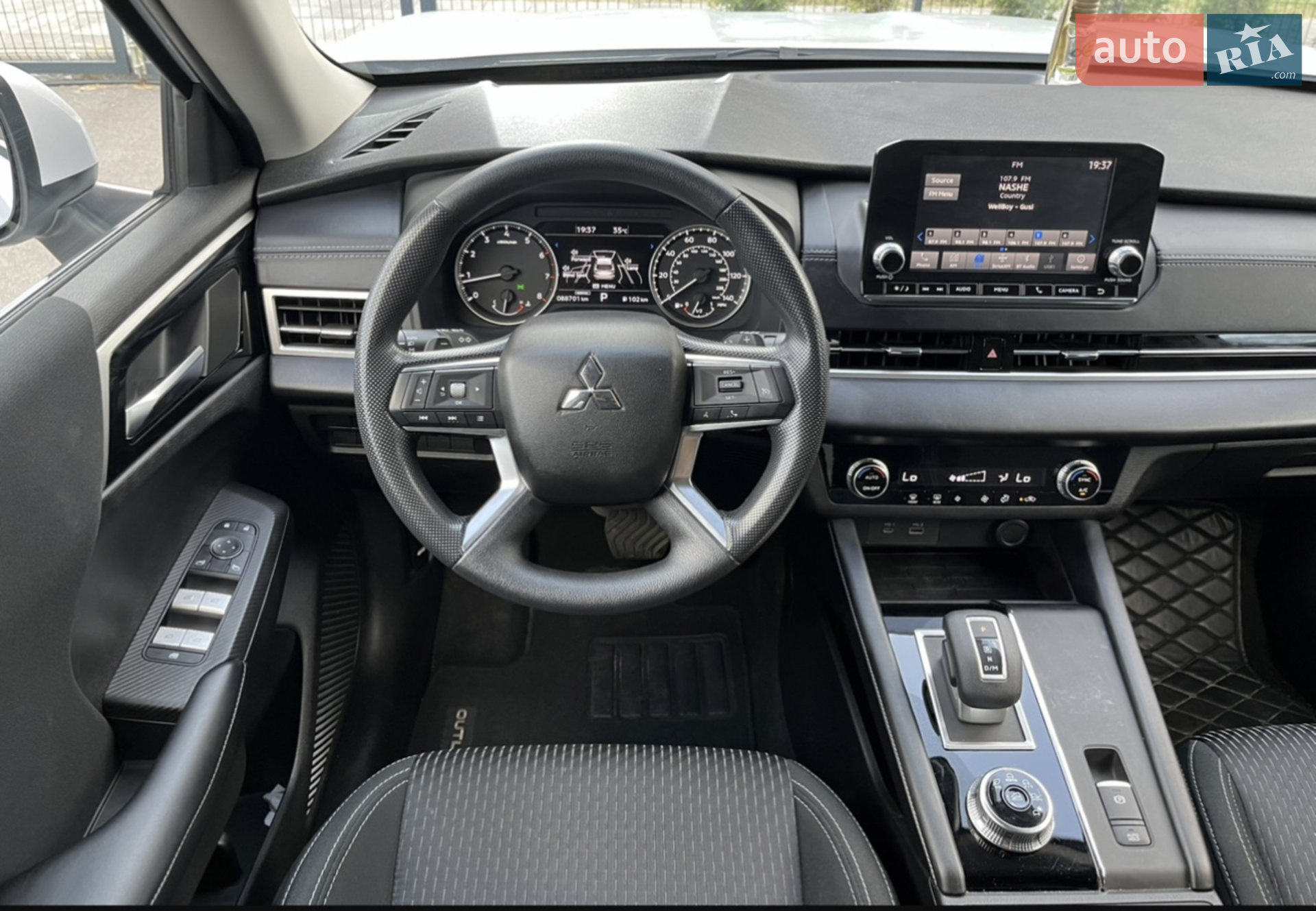 2021 Mitsubishi Outlander - мініатюра 4