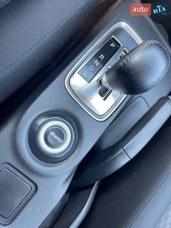 Внедорожник / Кроссовер Mitsubishi Outlander 2013 в Ужгороде