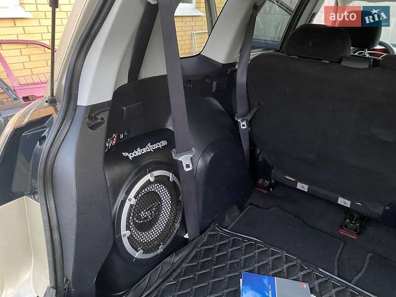 Внедорожник / Кроссовер Mitsubishi Outlander 2008 в Харькове