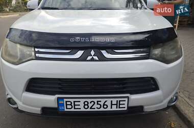 Позашляховик / Кросовер Mitsubishi Outlander 2012 в Миколаєві